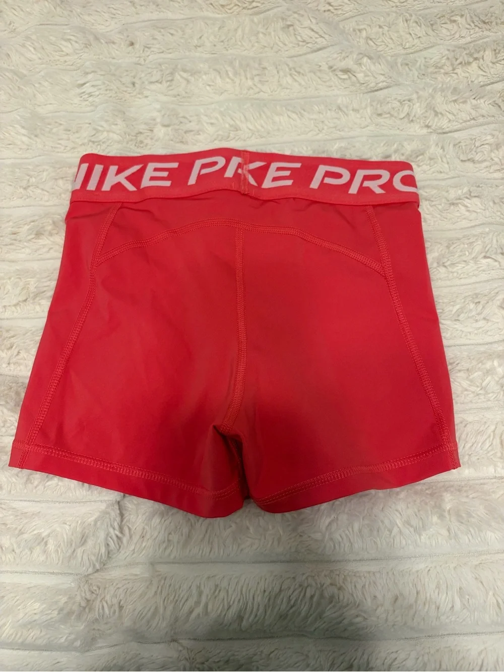 Nike Pro Women's Bright pink Training Bike Shorts